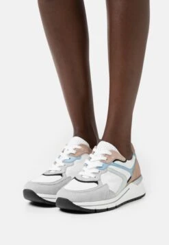 Gabor Comfort Sneakers Laag - Weiß/Pastell/Schwarz