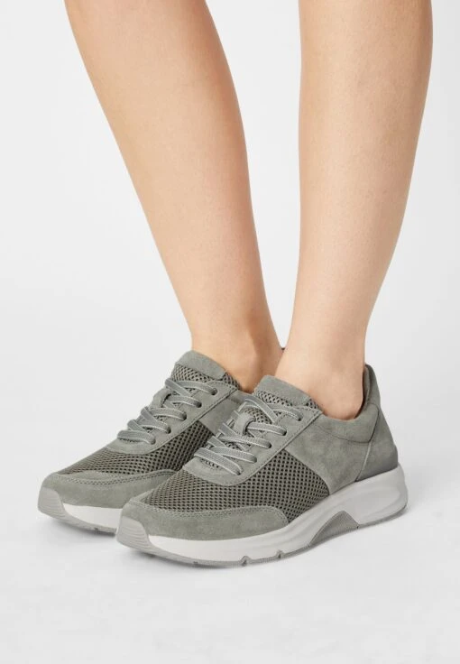 Gabor Comfort Rolling Soft- Sneakers Laag - Pino 7 Gabor Comfort Rolling Soft- Sneakers Laag - Pino -Gabor Comfort 4a1a22c988c04ef8ad4519634b773326