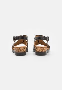 Gabor Comfort Sandalen Met Sleehak - Black 9 Gabor Comfort Sandalen Met Sleehak - Black -Gabor Comfort b72ea49d636f4d518aa1c1110298d553