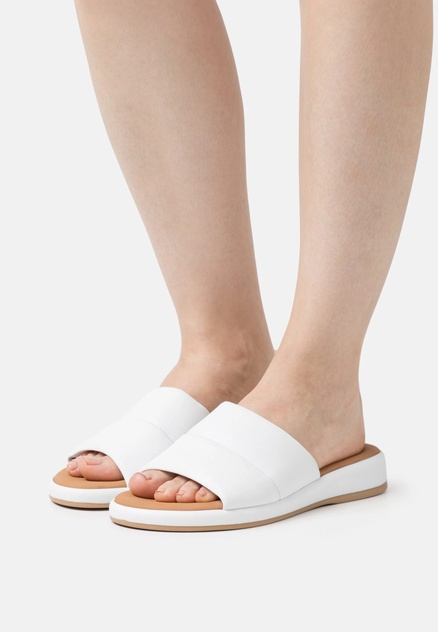 Gabor Comfort Muiltjes - Weiß 1 Gabor Comfort Muiltjes - Weiß