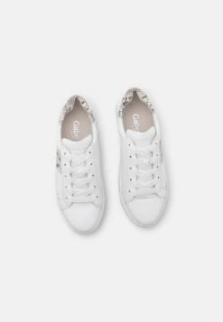 Gabor Comfort Sneakers Laag - White -Gabor Comfort d62cf8ce02bb4a65aaedd6cddb6f9ac2